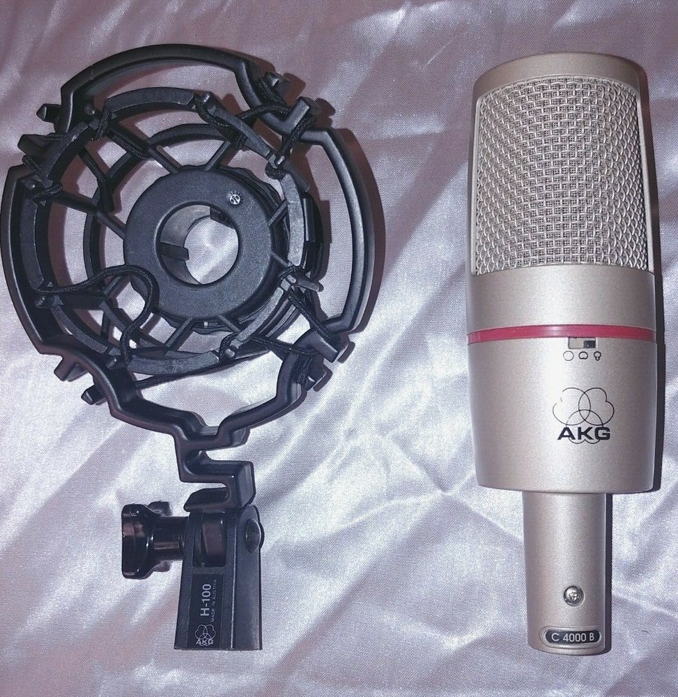AKG C4000b Dual Diaphragm Selectable Pattern Condenser Mic