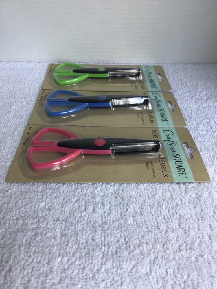 Crafter's Square Sawtooth Shape Scissors Lot