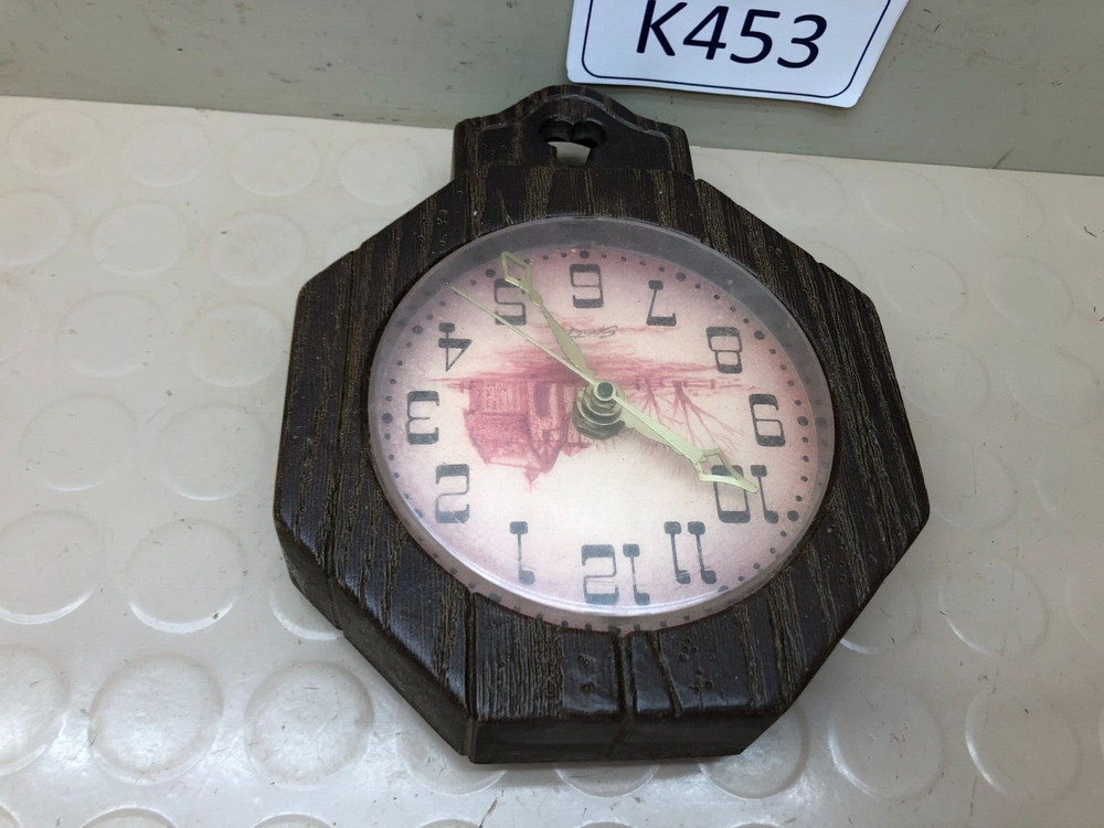 Vintage Wall Clock Wood Grain Plastic Barn - Octagon