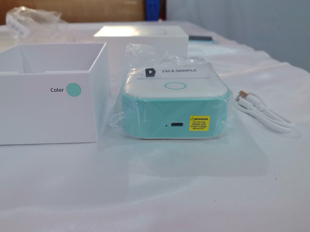 Phomemo T02 Bluetooth Thermal Label Printer Black & White Mint Green/White