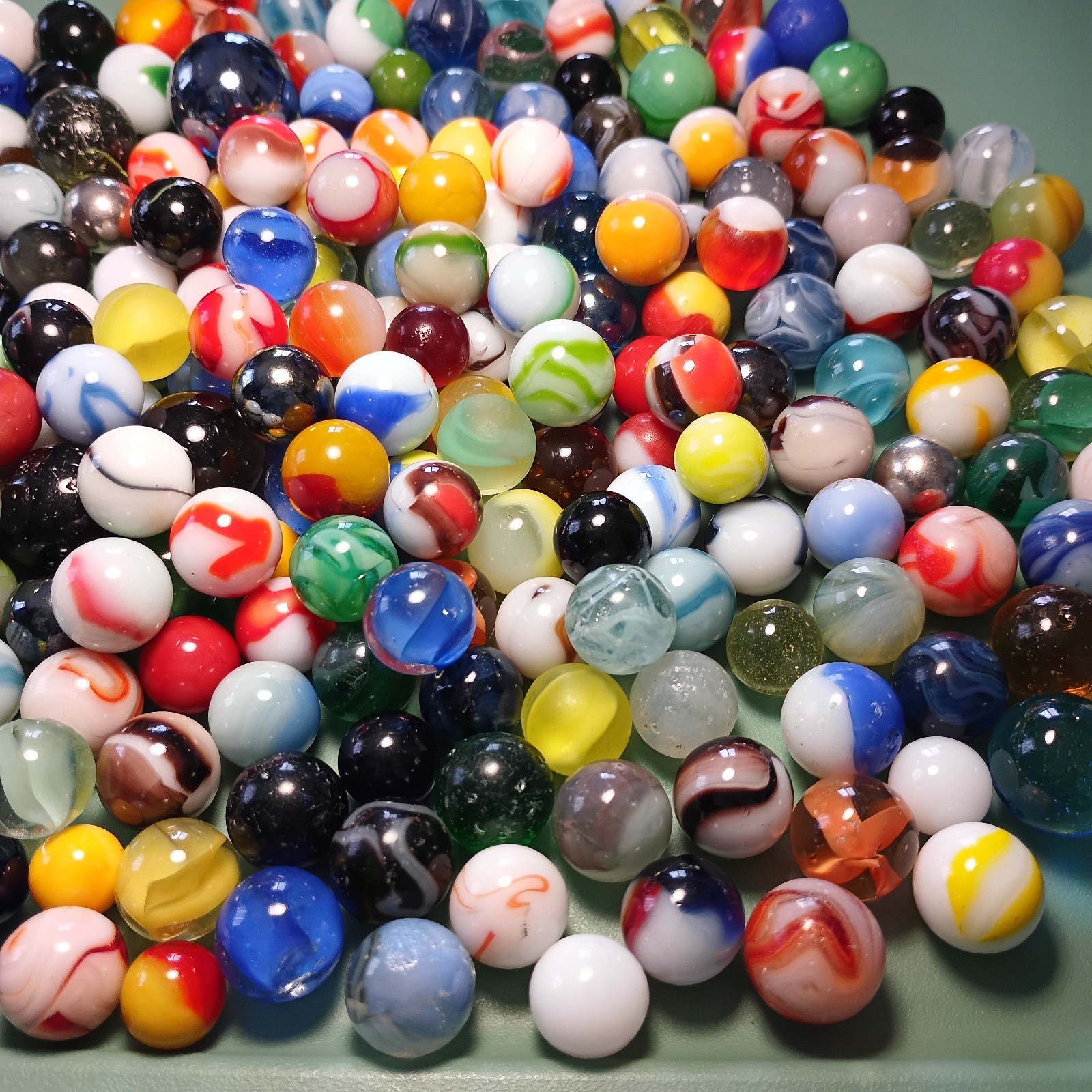 Marble Lot Of 2 Lbs 14 Oz