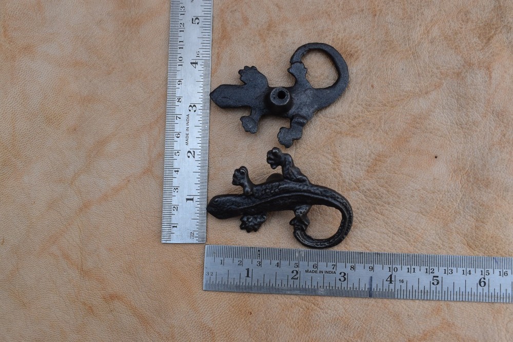 Cast iron door knob Lizard Shape Cabinet Dresser Drawer Pulls Handles knobs 10pc