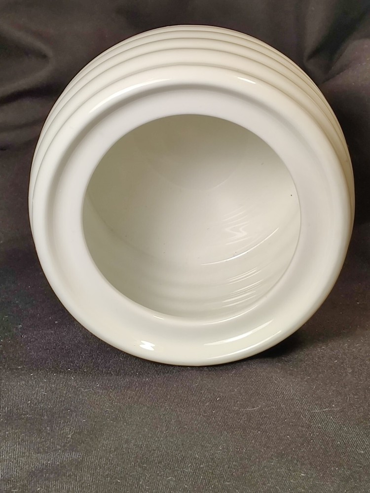 WM Bartleet Sons Honey Pot White