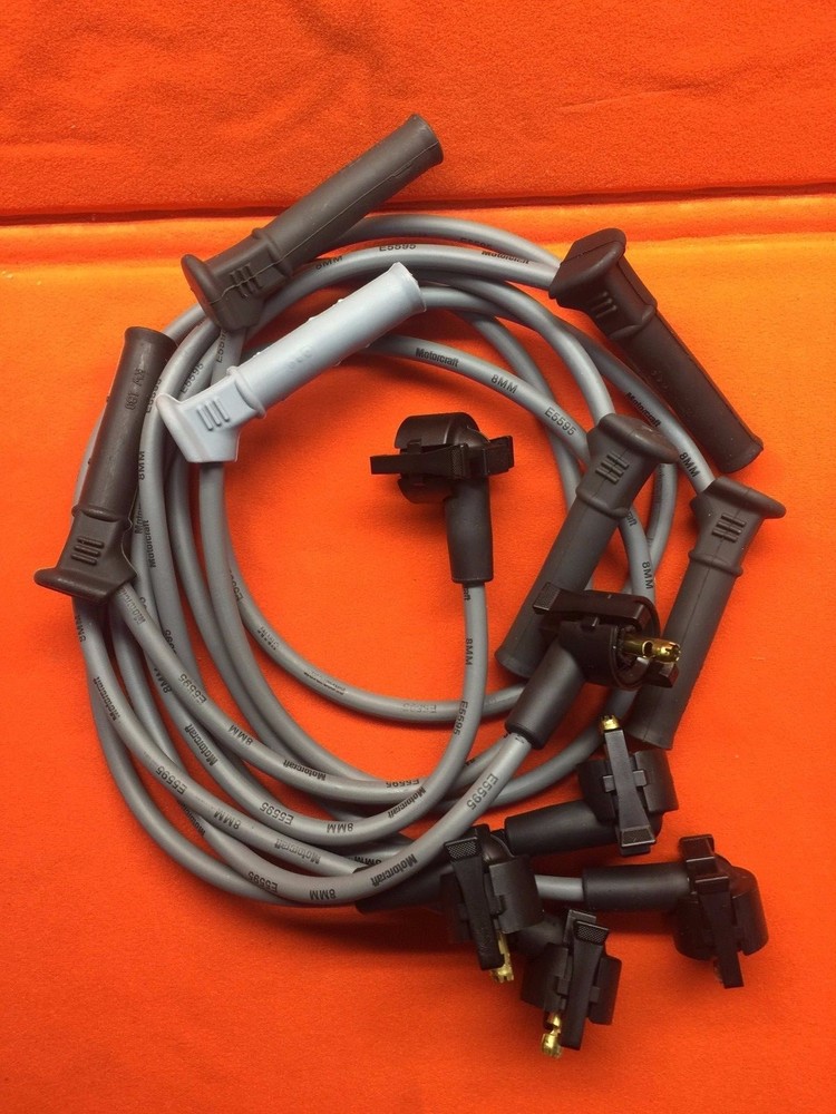 Motorcraft WR-6120 Spark Plug Wire Set