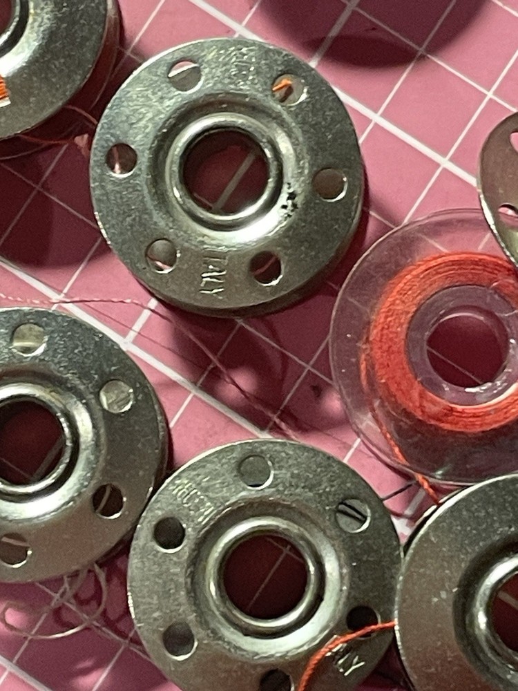Necchi Lydia Bobbins