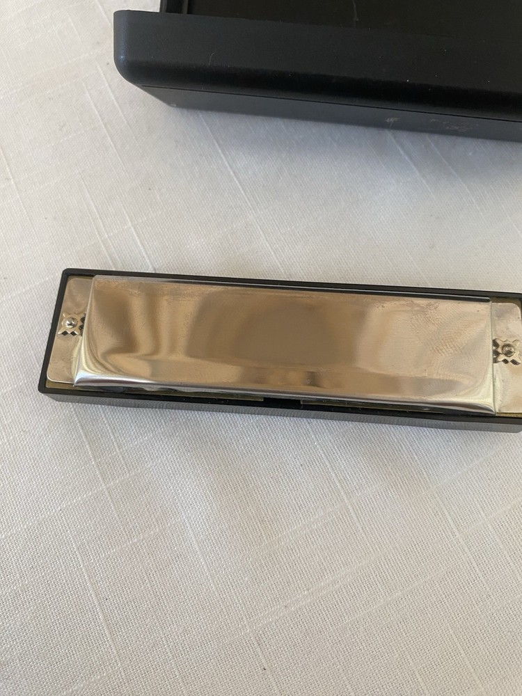 Silver Key C Harmonica With Hard Case
