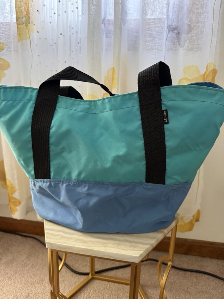 LL BEAN NYLON TOTE