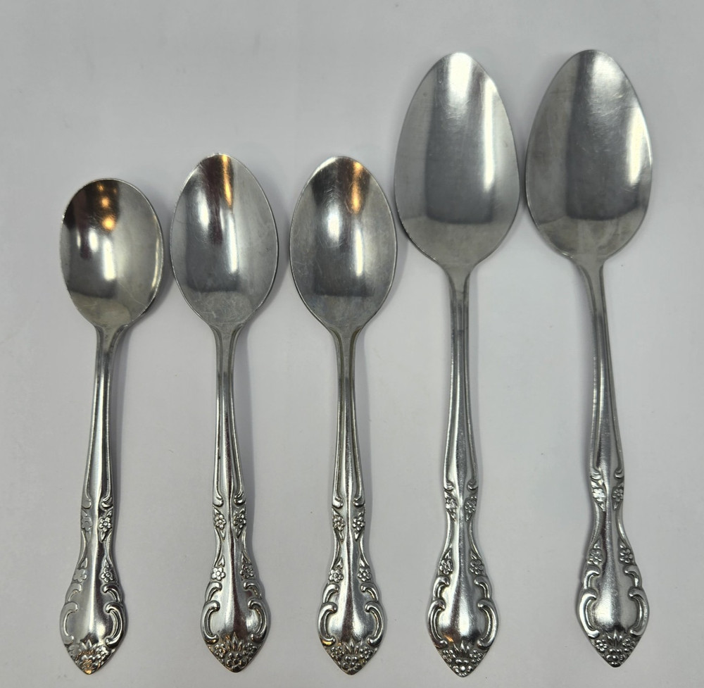 Gibson CLASSIQUE Flatware Teaspoons Oval Dinner & Sugar Spoon -Scroll Floral