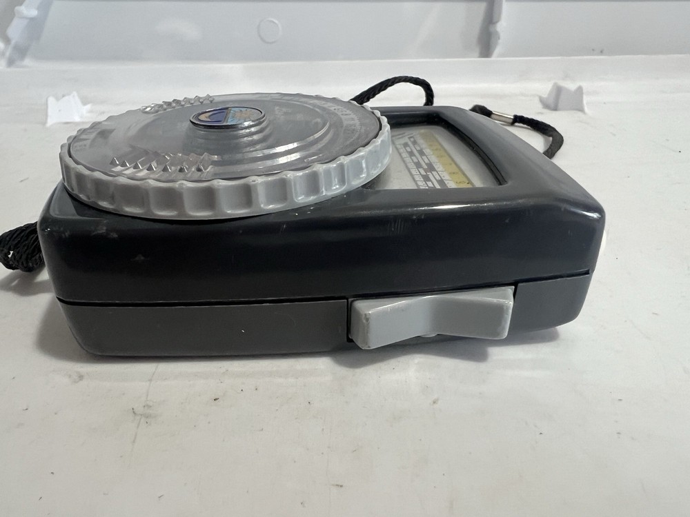 GOSSEN LUNA PRO LIGHT EXPOSURE METERs Untested (3D2)