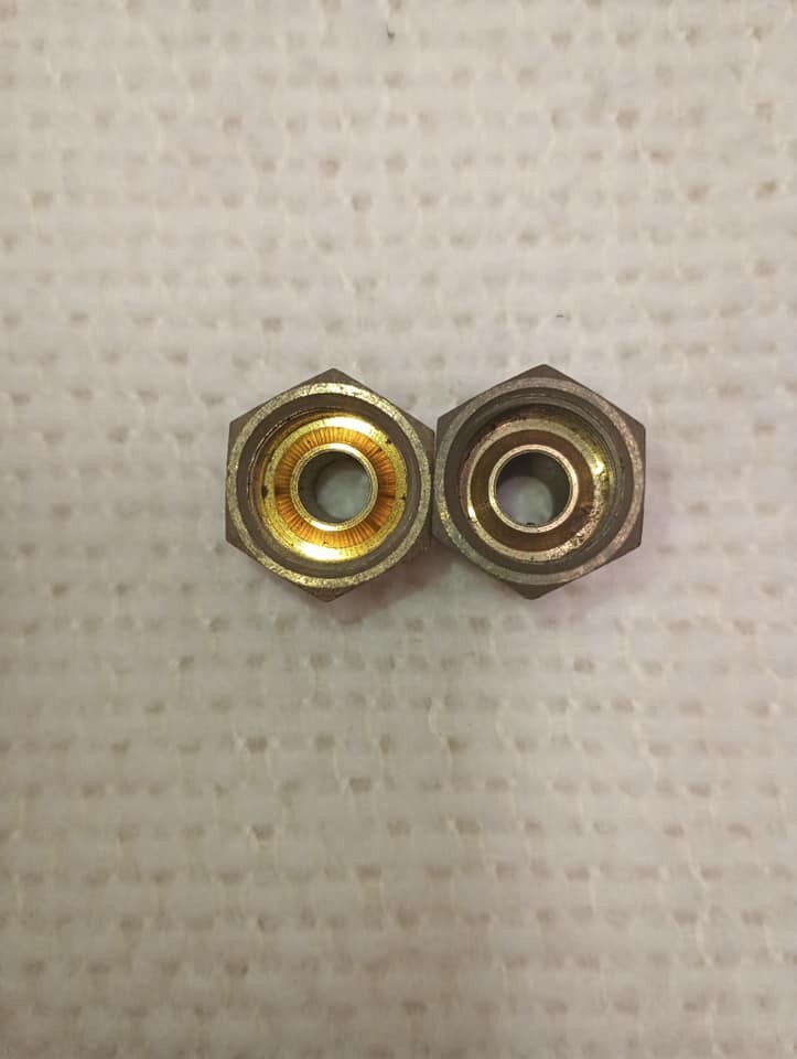 PCM PLEASURECRAFT MARINE ENGINE FITTING R024146