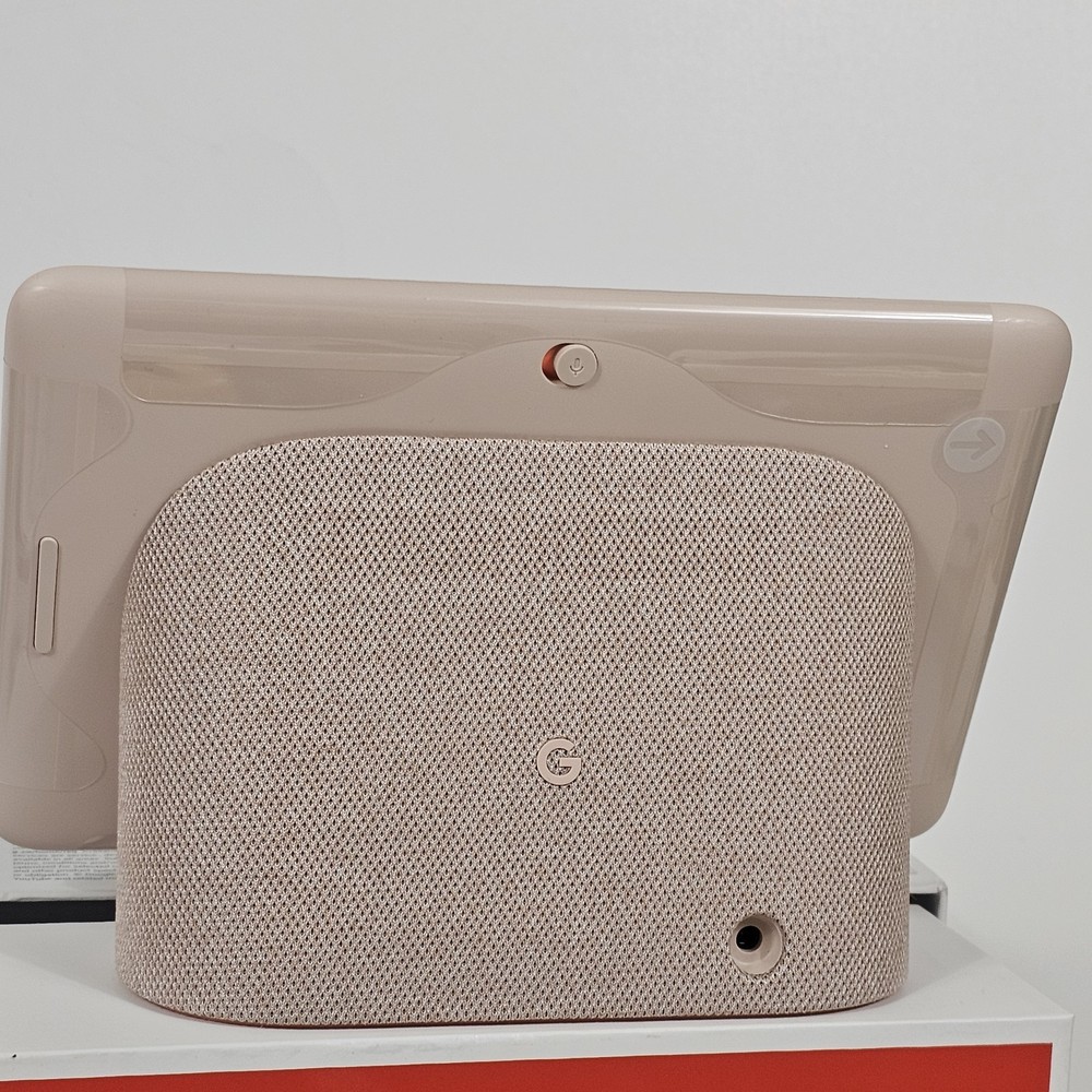GOOGLE Home Hub Smart Display with Google Assistant 1st Generation NEW OPEN BOX