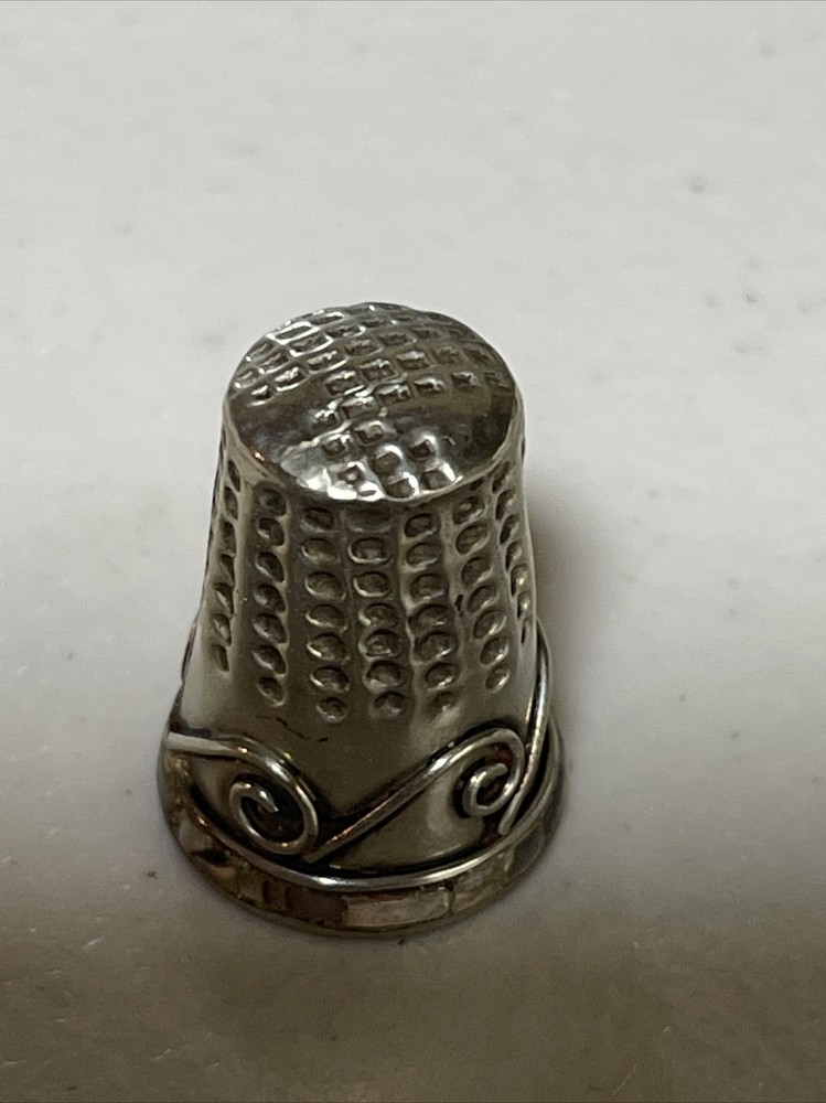Vintage Sterling Silver Thimble Taller
