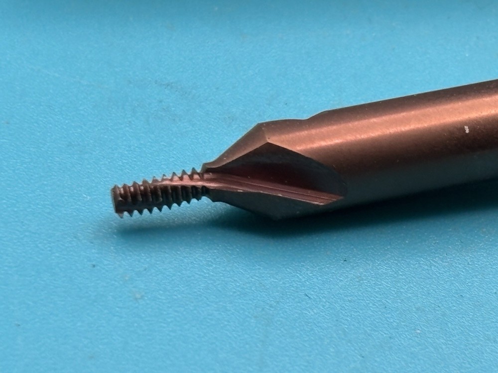 CARMEX MT 0250 C02 40 UN MT7 Solid Carbide Thread Mill 40TPI