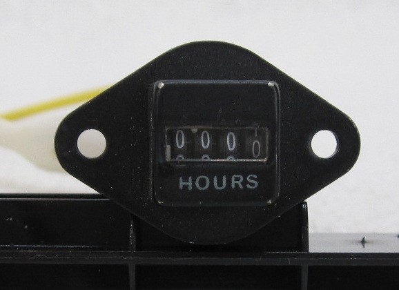 ELECTRO-DYNAMICS 16C8CK Time Totalizing Meter, Hobbs Meter, Hour Meter, 28V DC