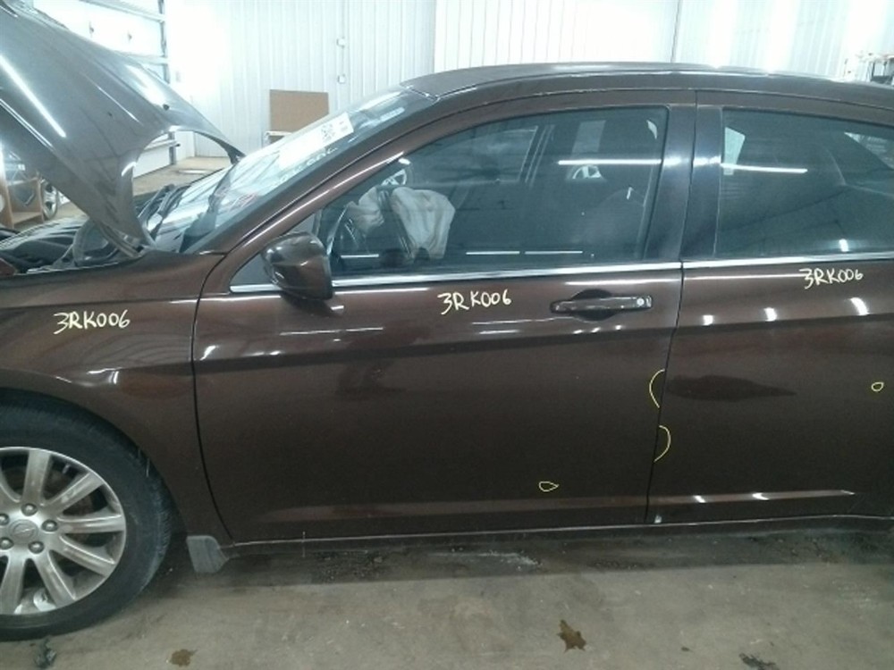 200 2013 High Mounted Stop Light 104930448