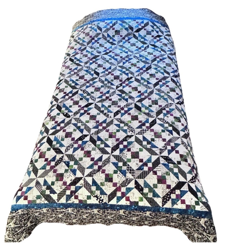 HANDCRAFTED Multicolored Quilt 88” x 88” Eiffel Tower Border