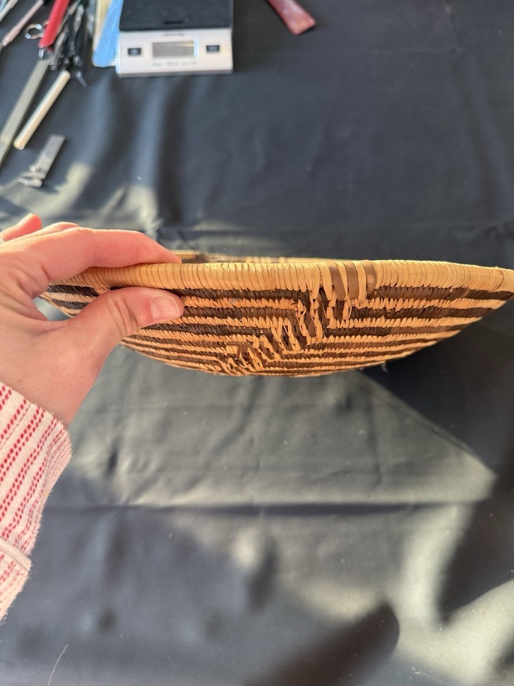 Handmade Botswana Woven Basket Platter Geometric Pattern 15”