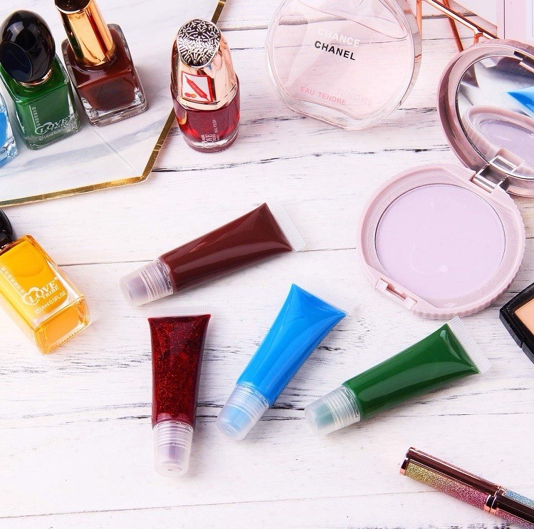 90 PCs Clear Tubes For DIY Lipgloss Balm