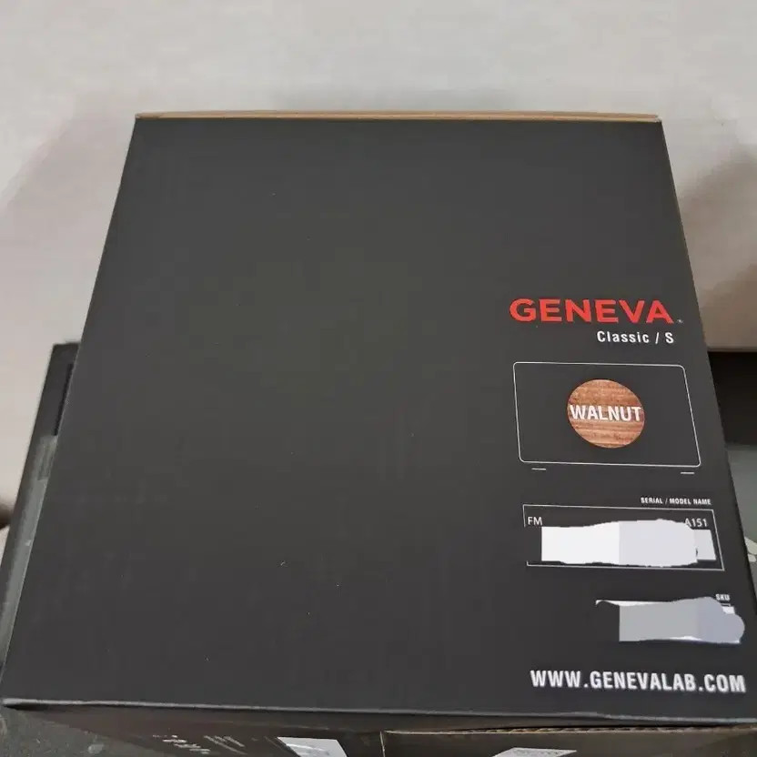 Geneva Classic S Walnut Bluetooth Speaker, New