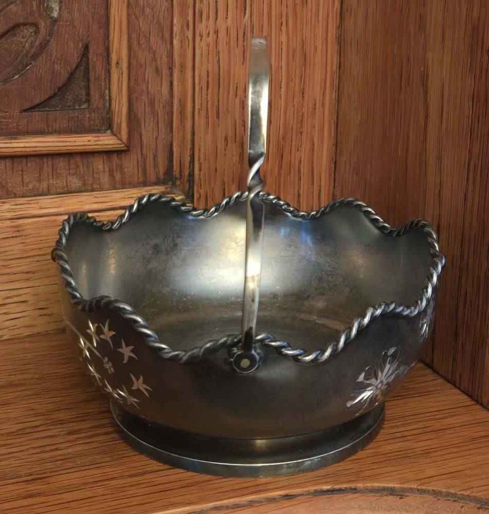 Antique Pairpoint Small Silver Bowl Basket with Moveable Handle