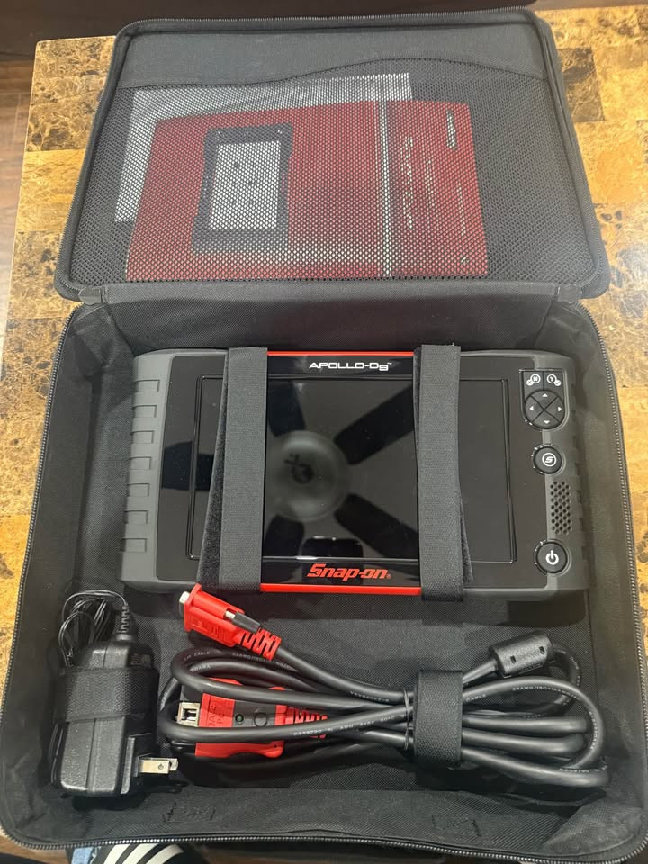 Snap-On Apollo D9 Diagnostic Scan Tool EESC335 Scanner Only