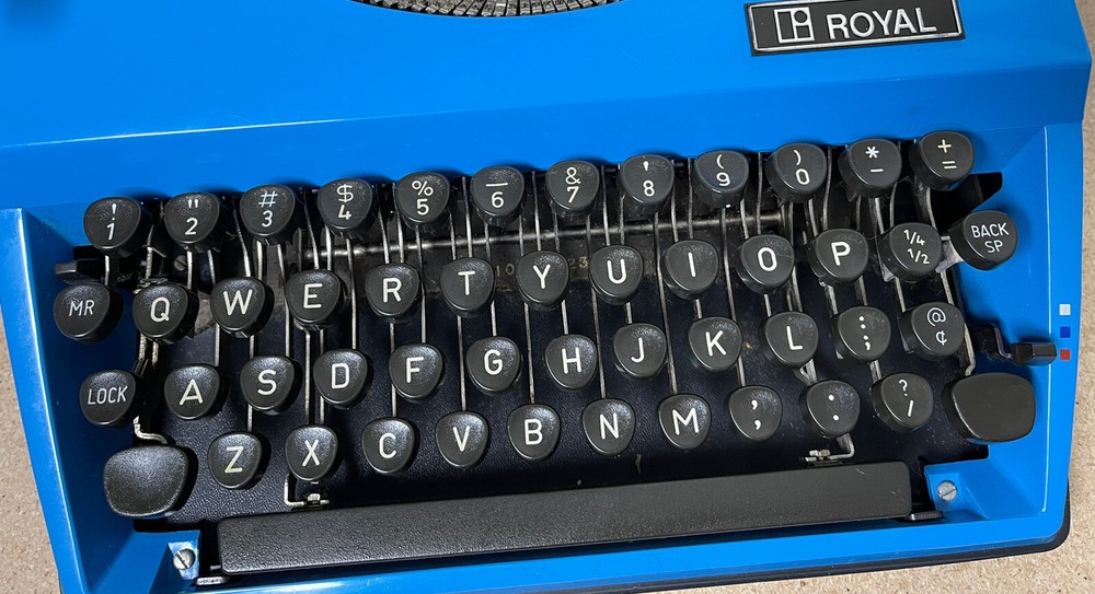 Single Key For - Royal Sahara Mechanical Typewriter - *Pick Your Key **