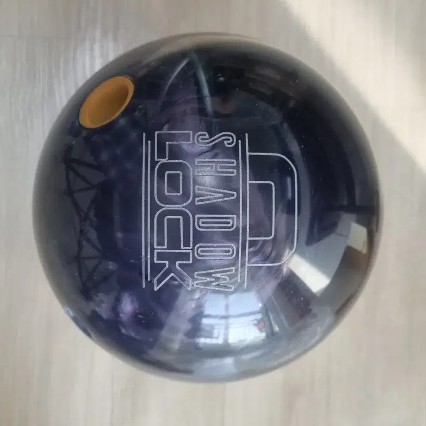 Bowling Ball & 3-Ball Bag Set Used with Cracks