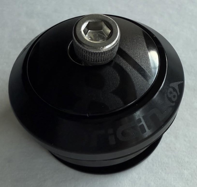 Origin8 Integrated Zero Stack headset 1-1/8" IS41 /28.6 /30 Sealed Bearings blk