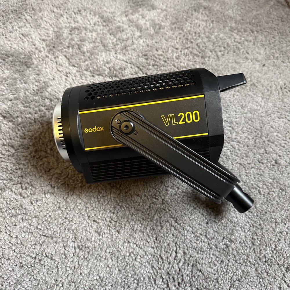 Godox VL200 LED Video Light 200W | Head Unit Only | Not Tested