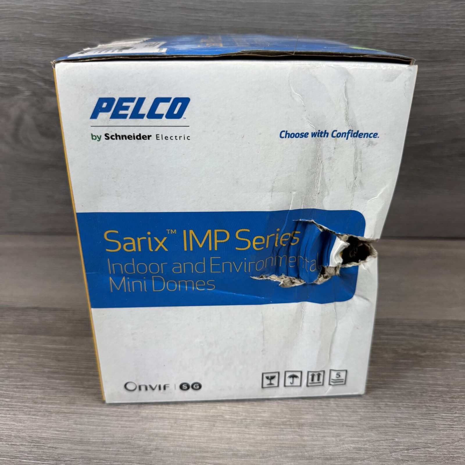 PELCO Sarix IMP Series Imp121-1IS Indoor and Environmental Mini Dome
