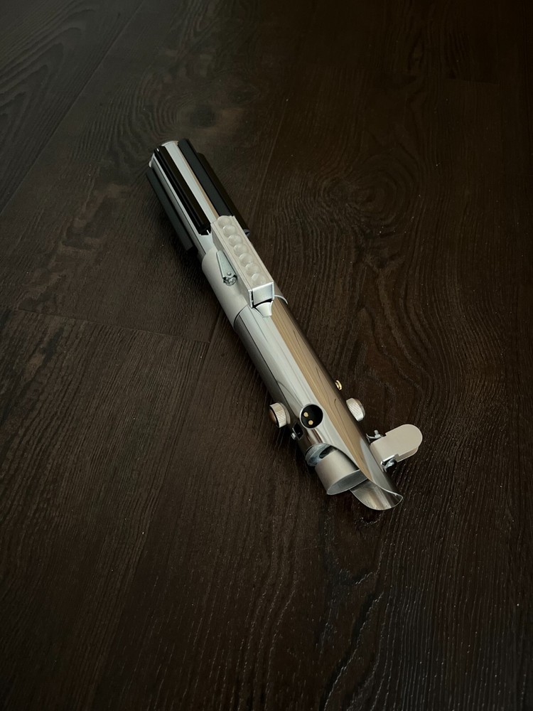 Lightsaber Prop Replica - With Force Crystals - Metal - Full size