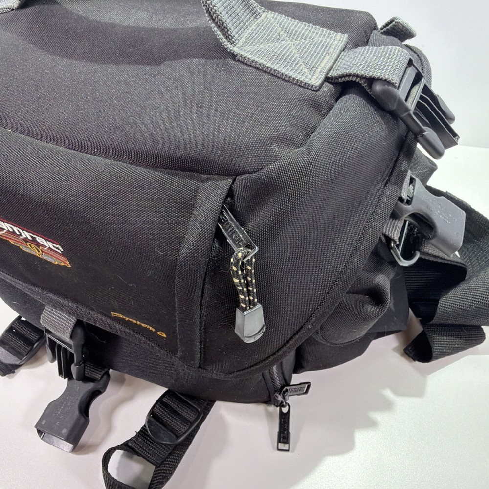 Tamrac System 6 black camera bag