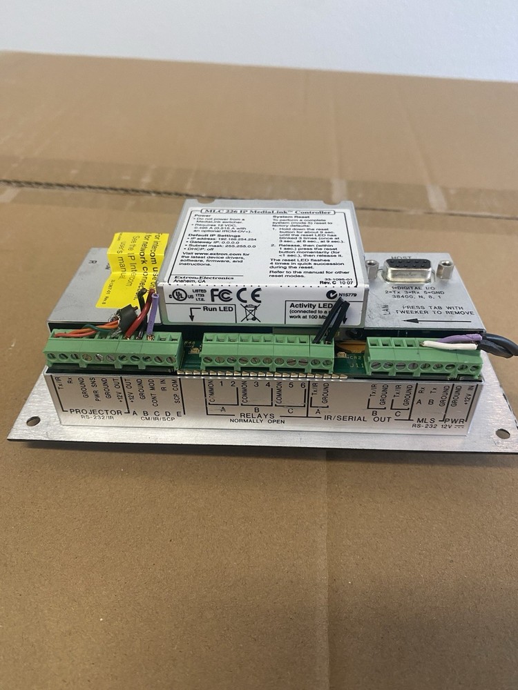 Extron MLC 226 IP L Medialink Controller