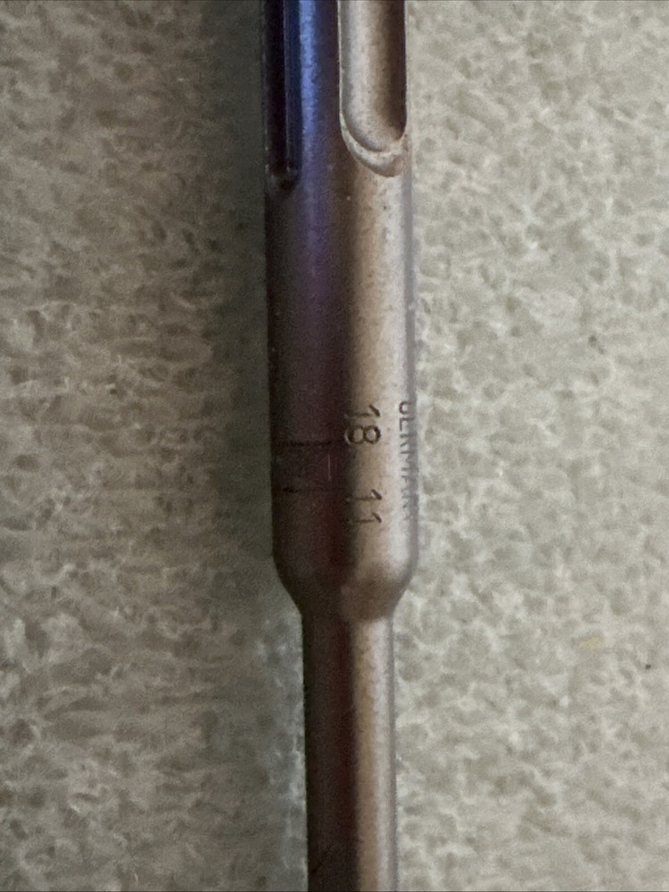 8 Dewalt SDS Plus 1/4”x2”x4” German Made