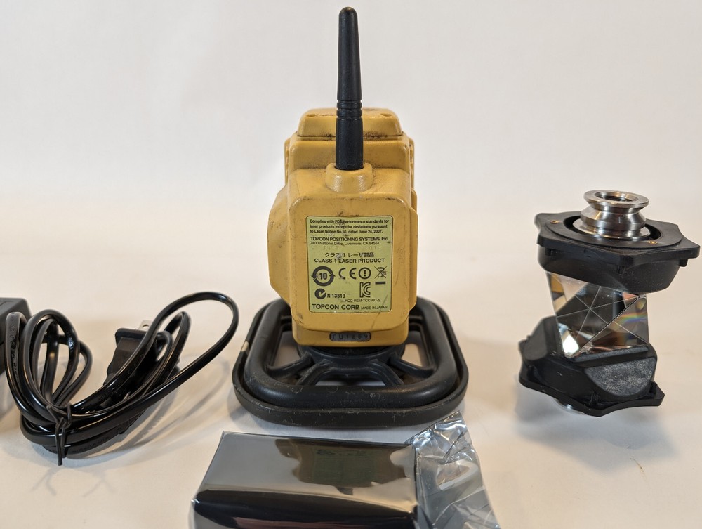 TOPCON RC-5 Remote Control Station 360 Prism Good condition