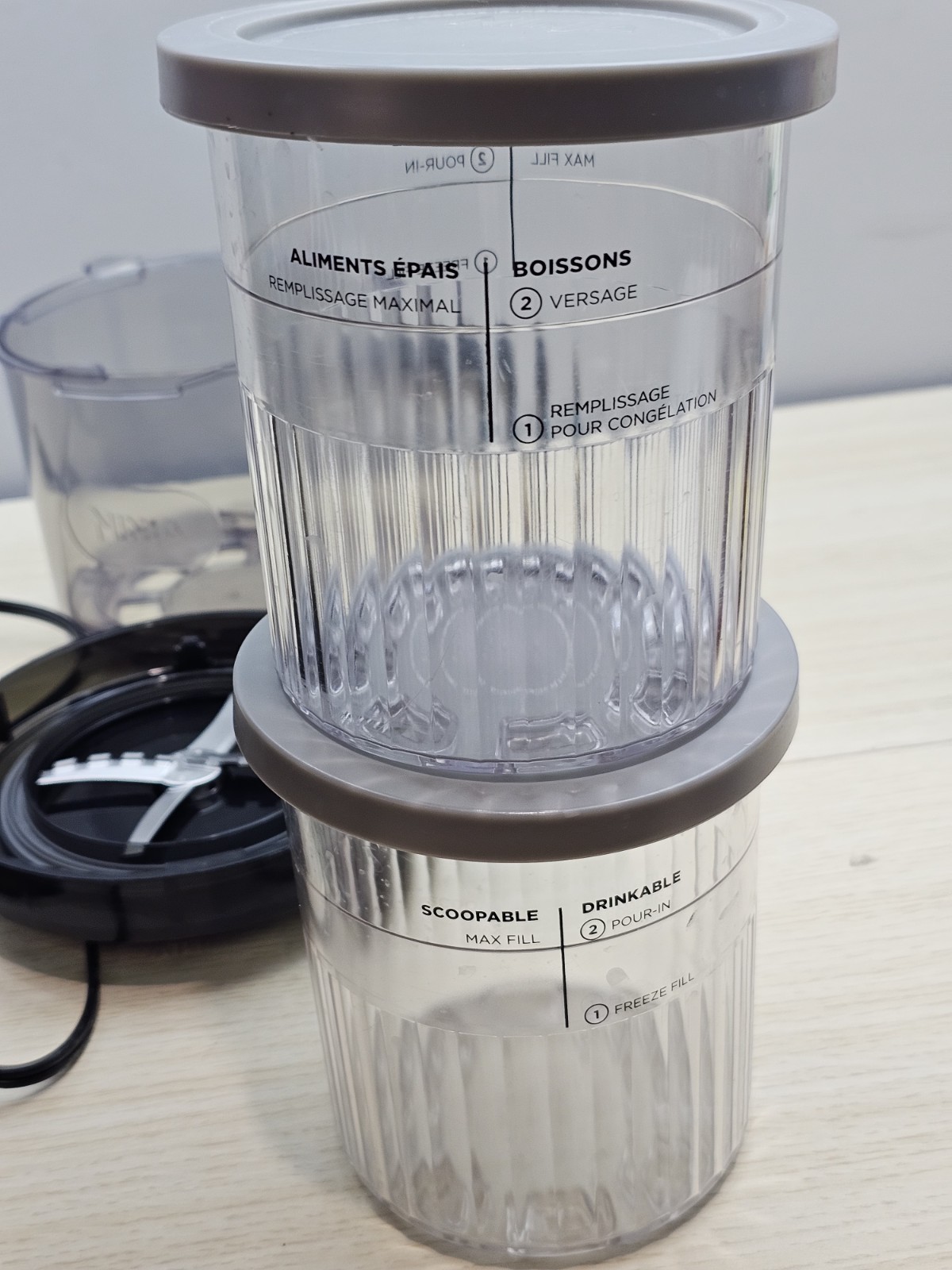 Ninja Creami Deluxe NC501 Ice Cream Maker w/ 4 Pints NC501HRD Tested