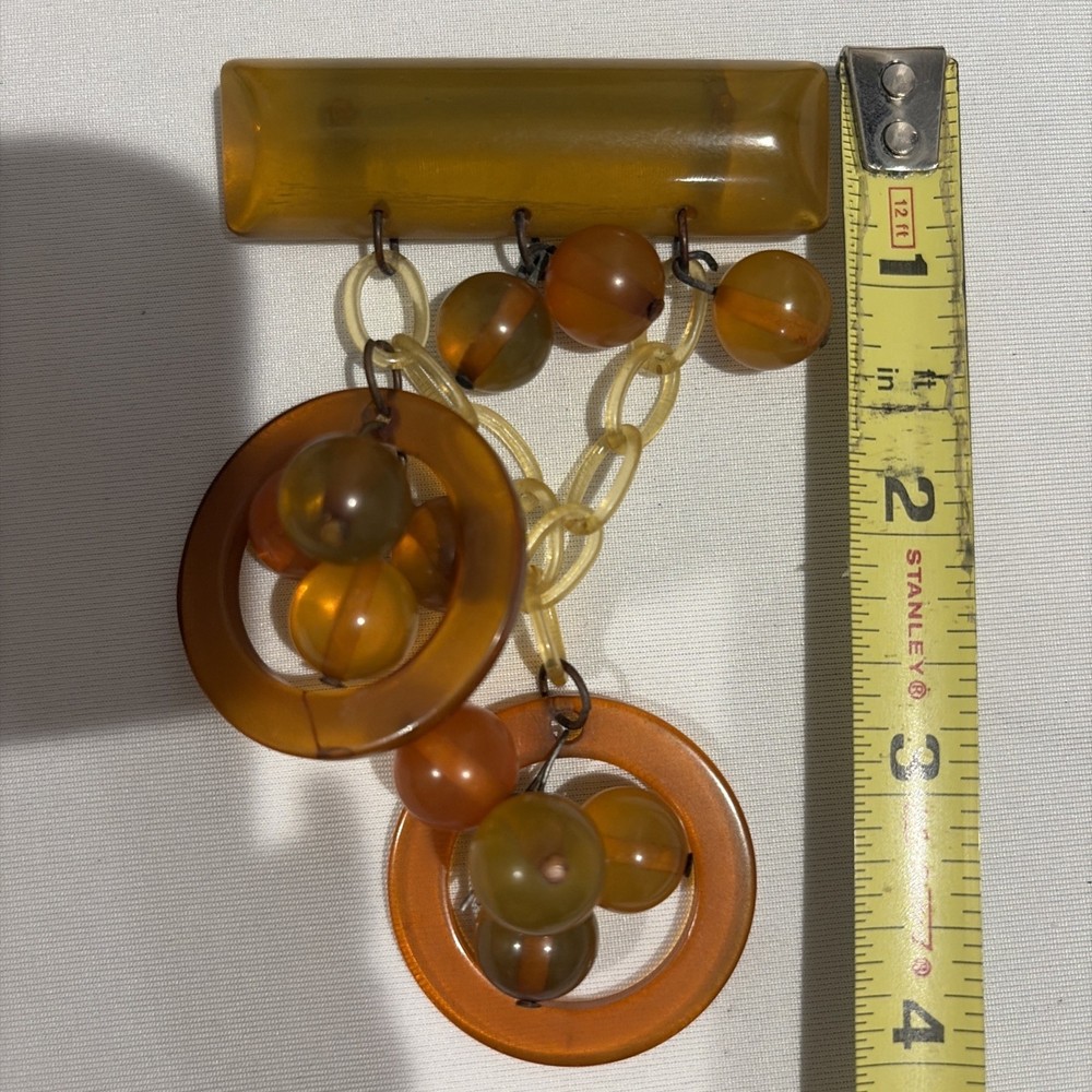 Vintage Bakelite Brooch Pin