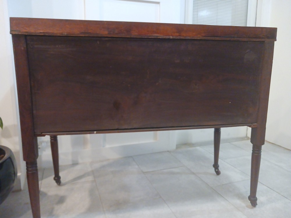 Walnut Antique Sideboard Buffet Cabinet 2 Doors With Lock On Casters