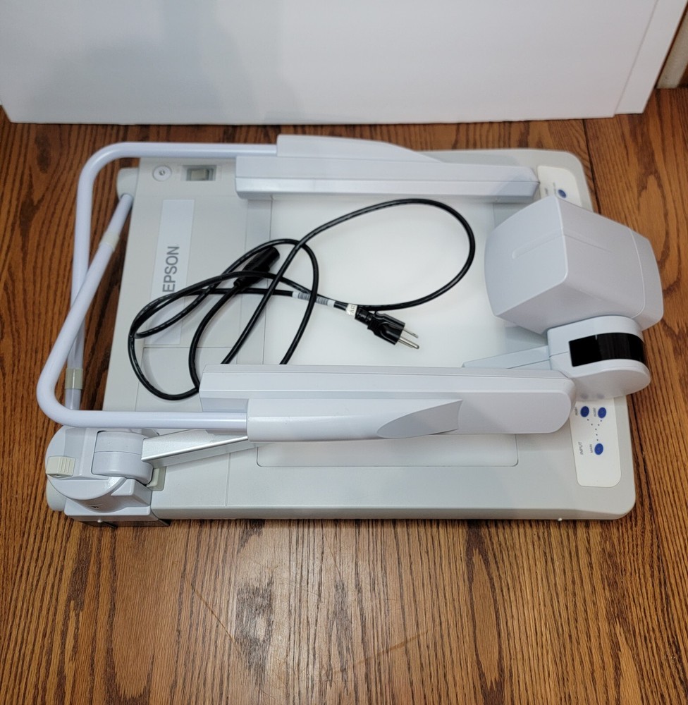 Epson ELPDC05 High Resolution Document Imager Overhead Camera With Cord