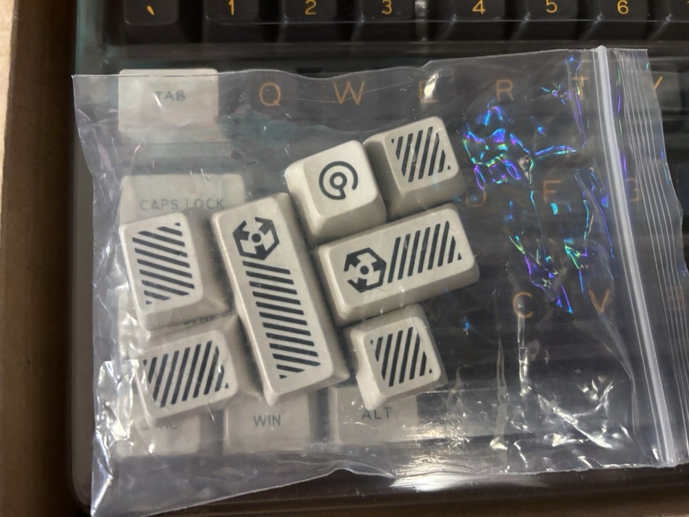 MaxKey Virtual War SA Profile Keycaps