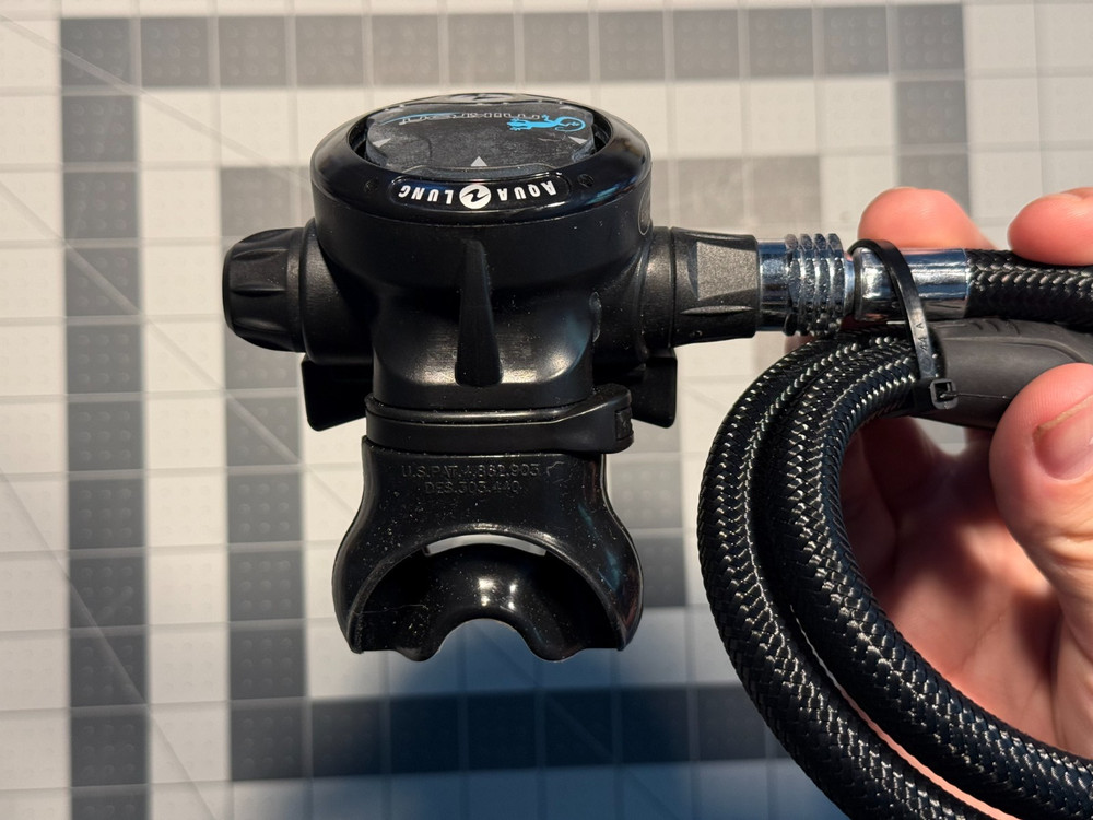 Aqualung Mikron First & Second Stage NEW