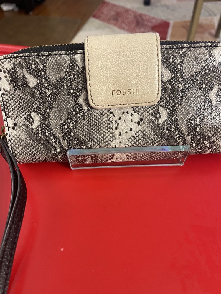 FOSIL MADISON WALLET GRAY LEADER PYTHON SNAKECLUTCH ORGANIZER