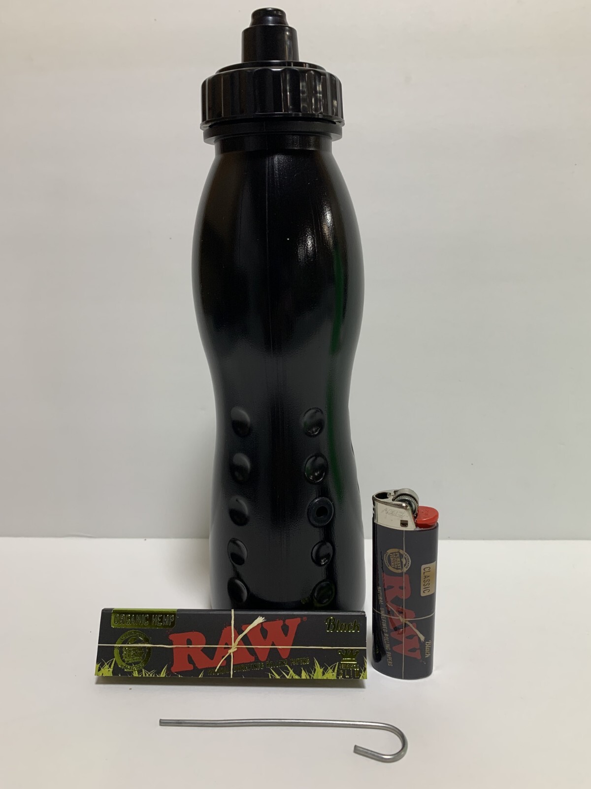 "POWER HITTER BLASTER™" The Ultimate Power Hitter +RAW papers, Lighter and Poker