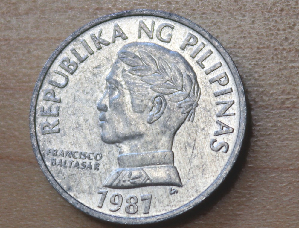 1987 Philippines 10 Sentimo Goby Fish