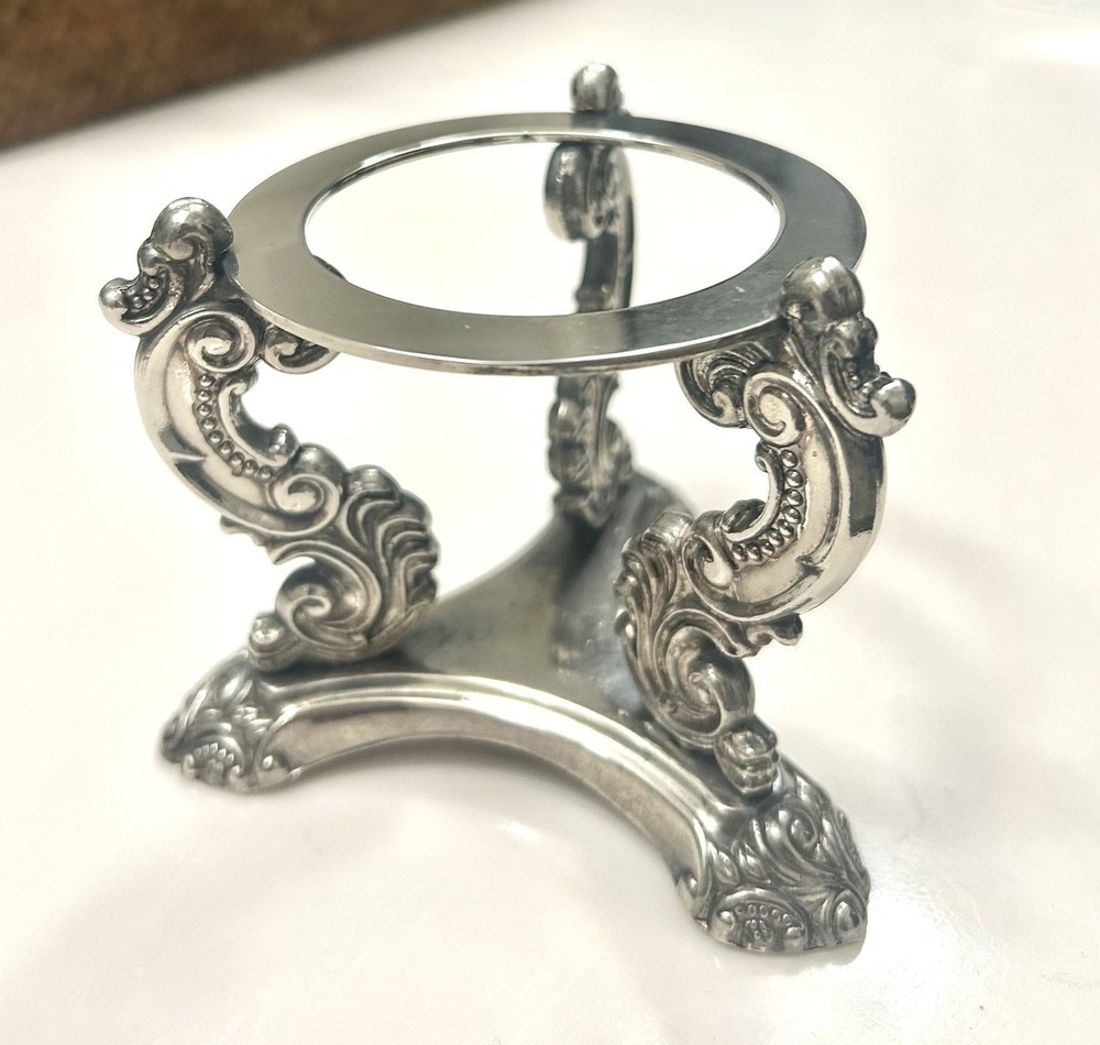 Godinger Silver Art Co. Silver Plated Ornate Stand