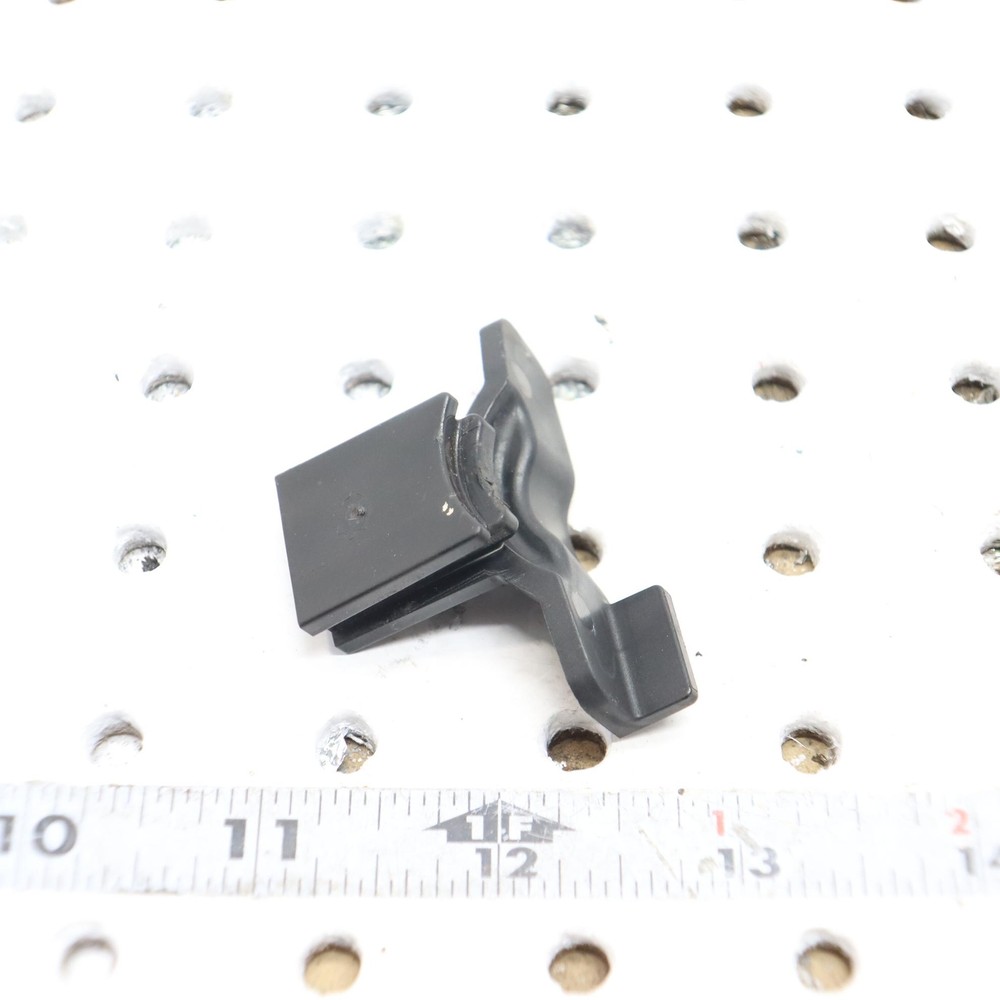 2014 POLARIS PRO RMK 800 WIRE RETAINER 5437349