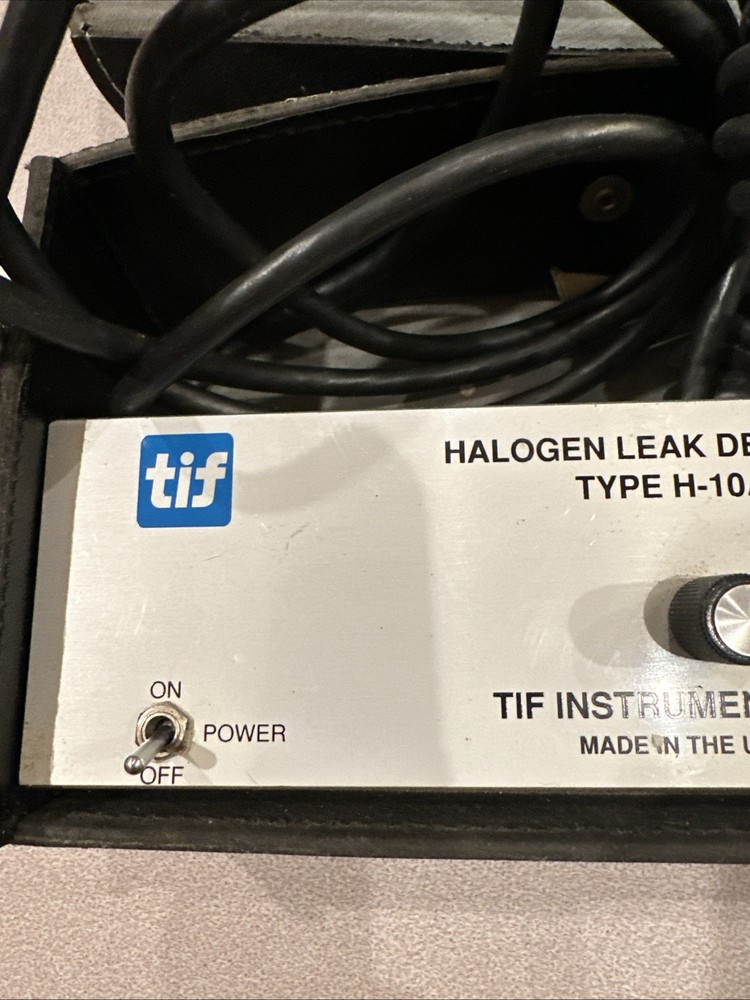 TIF Instruments Inc. Halogen Leak Detector Type H - 10A