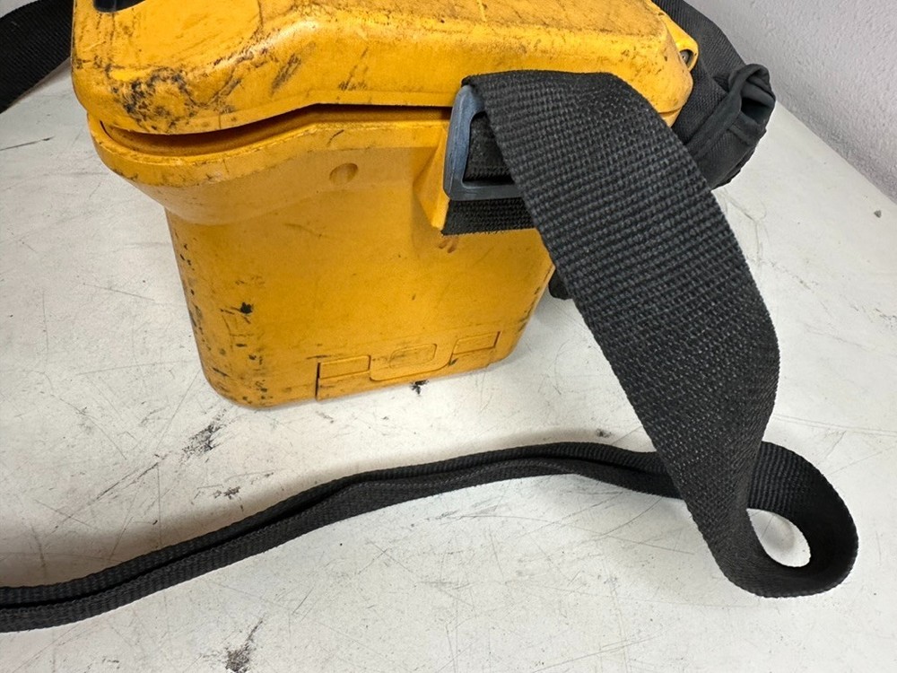 3M Dynatel 2273 Cable Locator Transmitter Unit ONLY AS-IS
