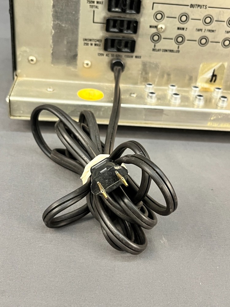 Vintage GAS THOEBE SERVO-LOOP Preamplifier AC100V; Tested