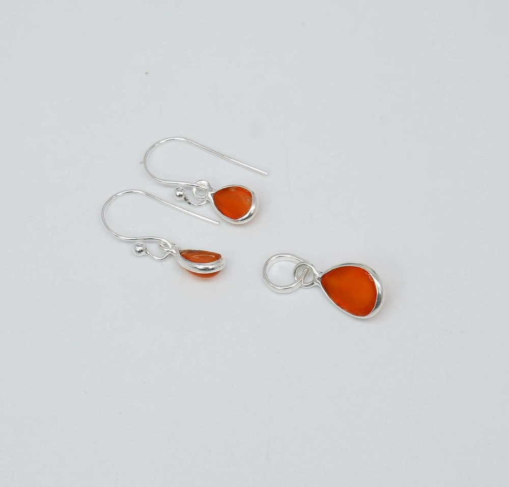 925 Solid Sterling Silver Red Carnelian Hook Earring Pendant Set